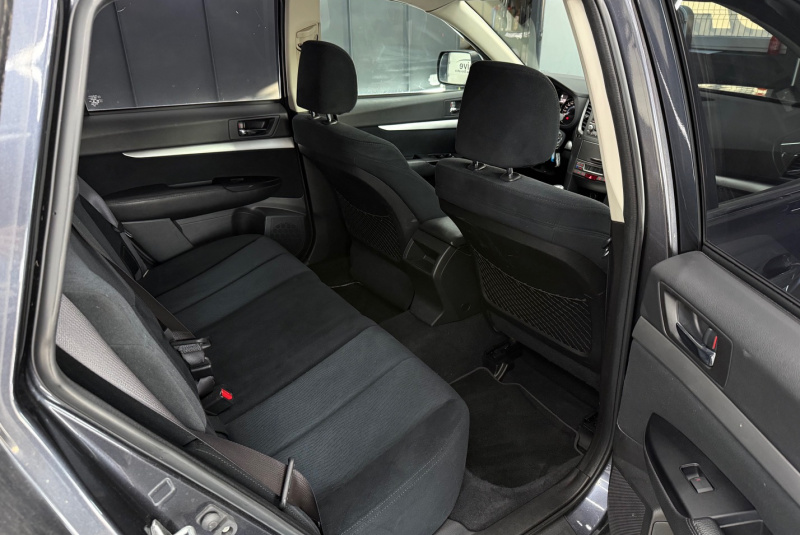  Ponuka vozidiel / Subaru Outback 2.0 D Comfort - video