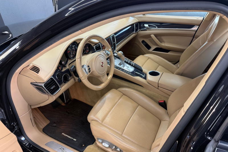  Ponuka vozidiel / Porsche Panamera 3.0 Diesel Tiptronic S - video