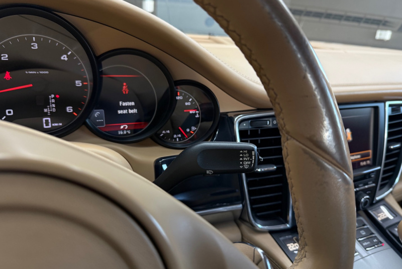  Ponuka vozidiel / Porsche Panamera 3.0 Diesel Tiptronic S - video