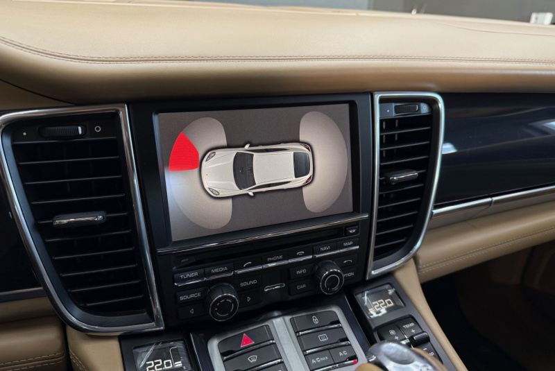  Ponuka vozidiel / Porsche Panamera 3.0 Diesel Tiptronic S - video