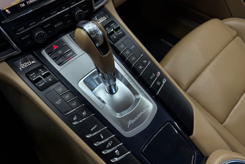  Ponuka vozidiel / Porsche Panamera 3.0 Diesel Tiptronic S - video