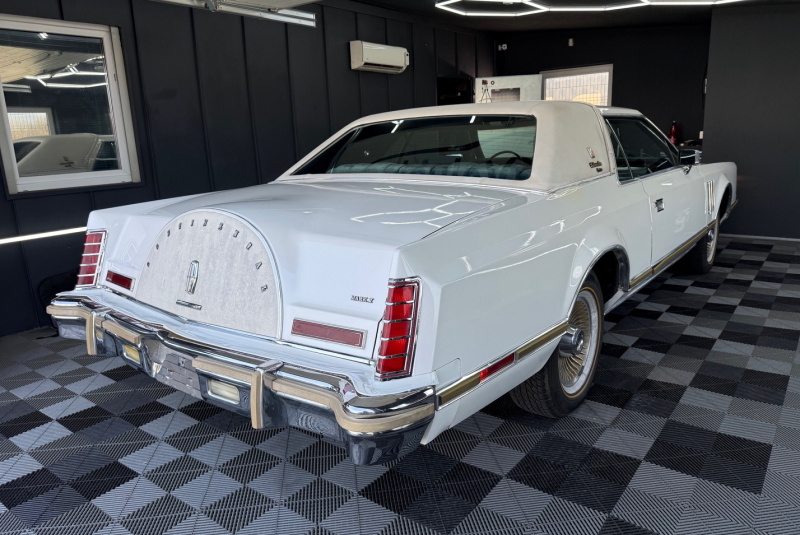 Ponuka vozidiel / Lincoln Continental Mark V Collector S Series edition Cartier 7.5 V8 - video Ponuka vozidiel / Lincoln Continental Mark V Collector S Series edition Cartier 7.5 V8 - video