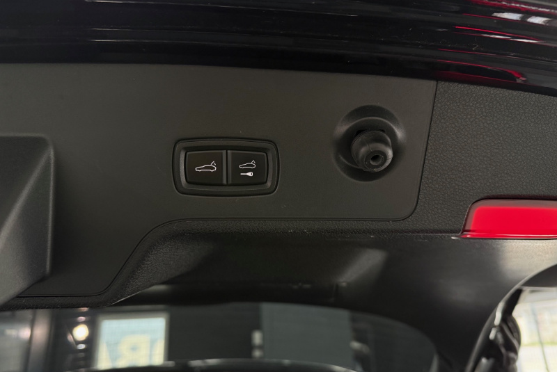  Ponuka vozidiel / Porsche Panamera 4 ST 4x4 A/T  - video