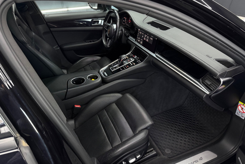  Ponuka vozidiel / Porsche Panamera 4 ST 4x4 A/T  - video