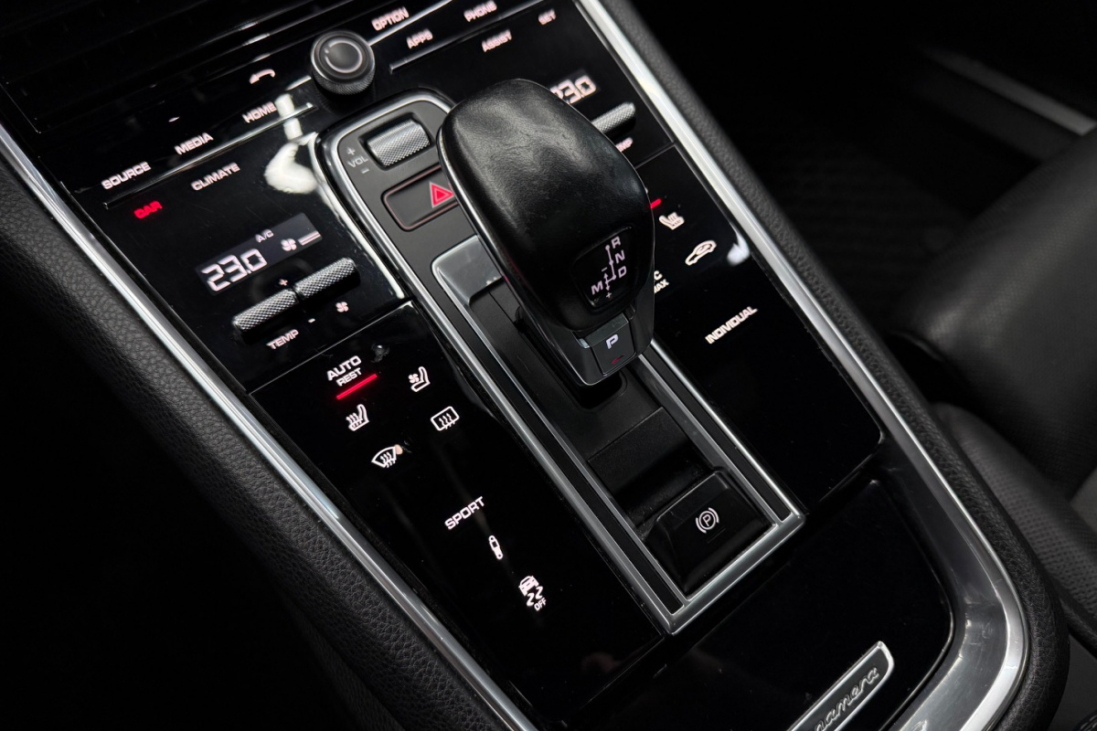 Ponuka vozidiel / Porsche Panamera 4 ST 4x4 A/T  - video