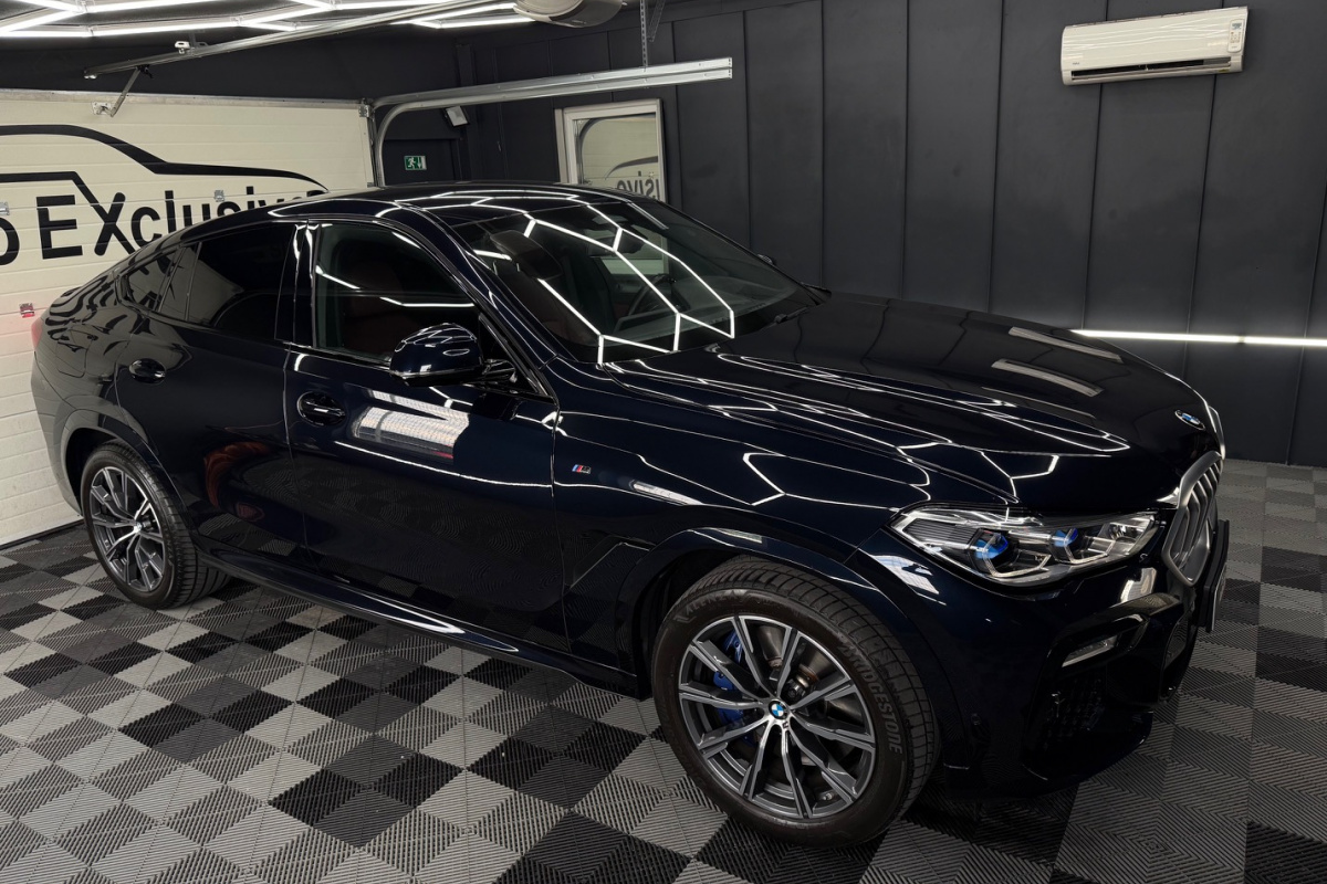 Ponuka vozidiel / BMW X6 xDrive 40i A/T - video