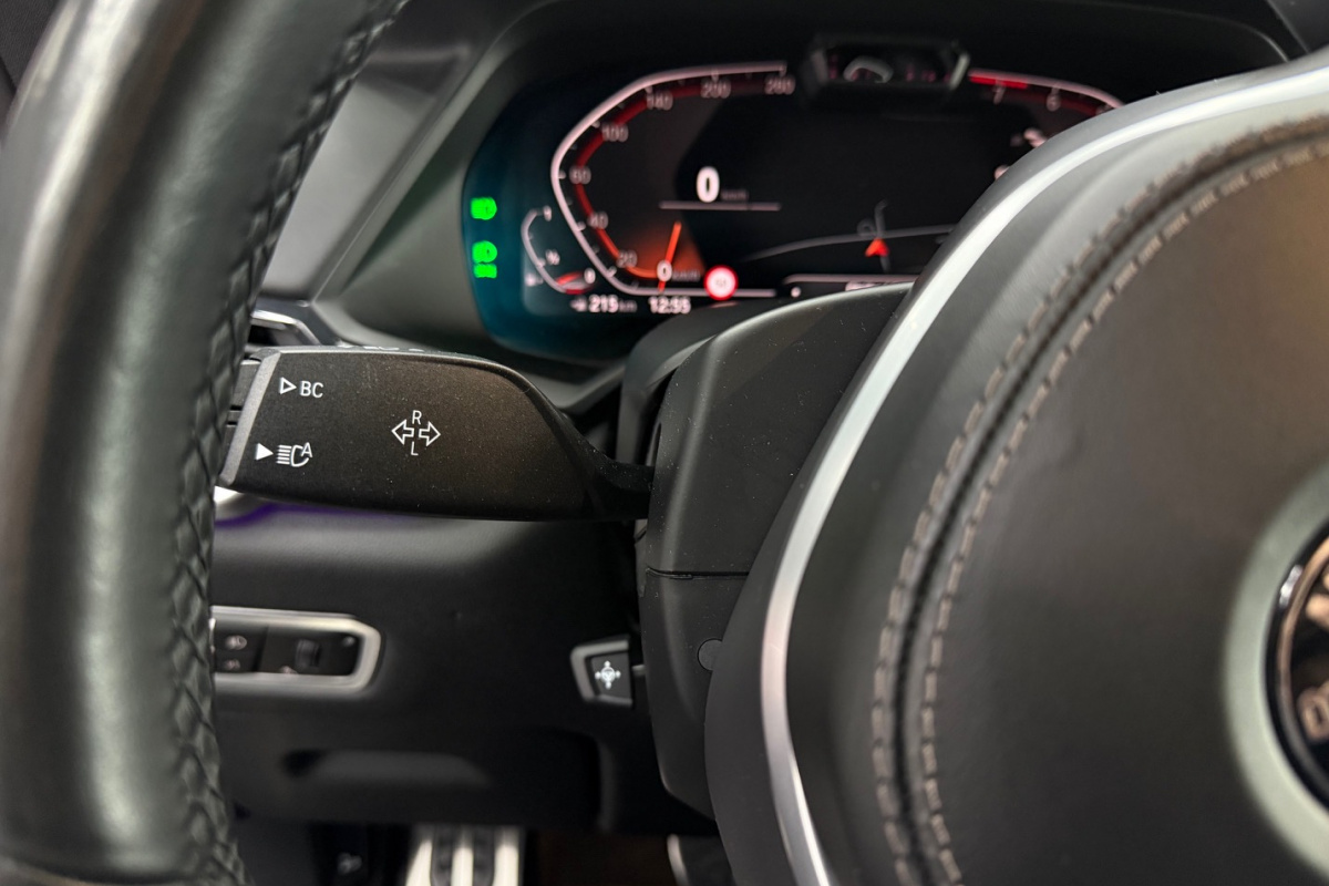 Ponuka vozidiel / BMW X6 xDrive 40i A/T - video