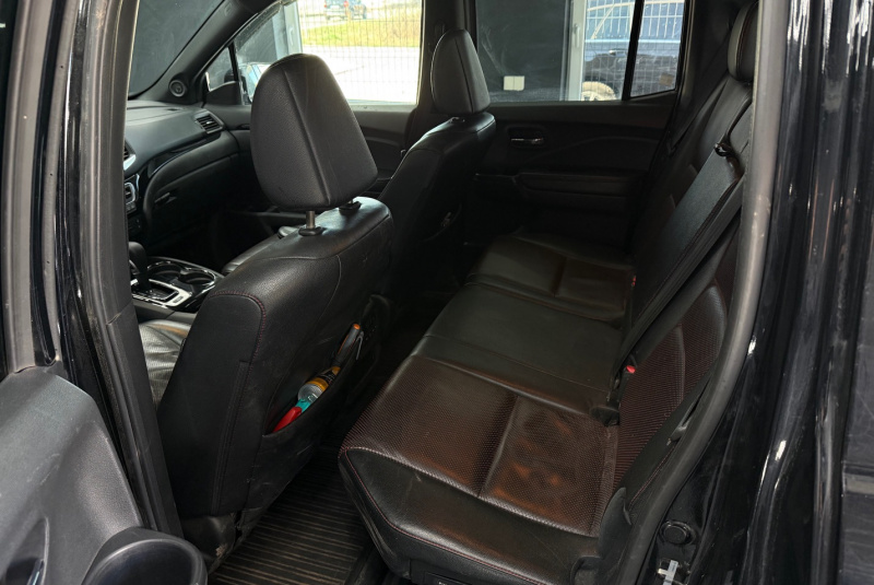  Ponuka vozidiel / Honda Ridgeline 3.5 V6 Black Edition - video