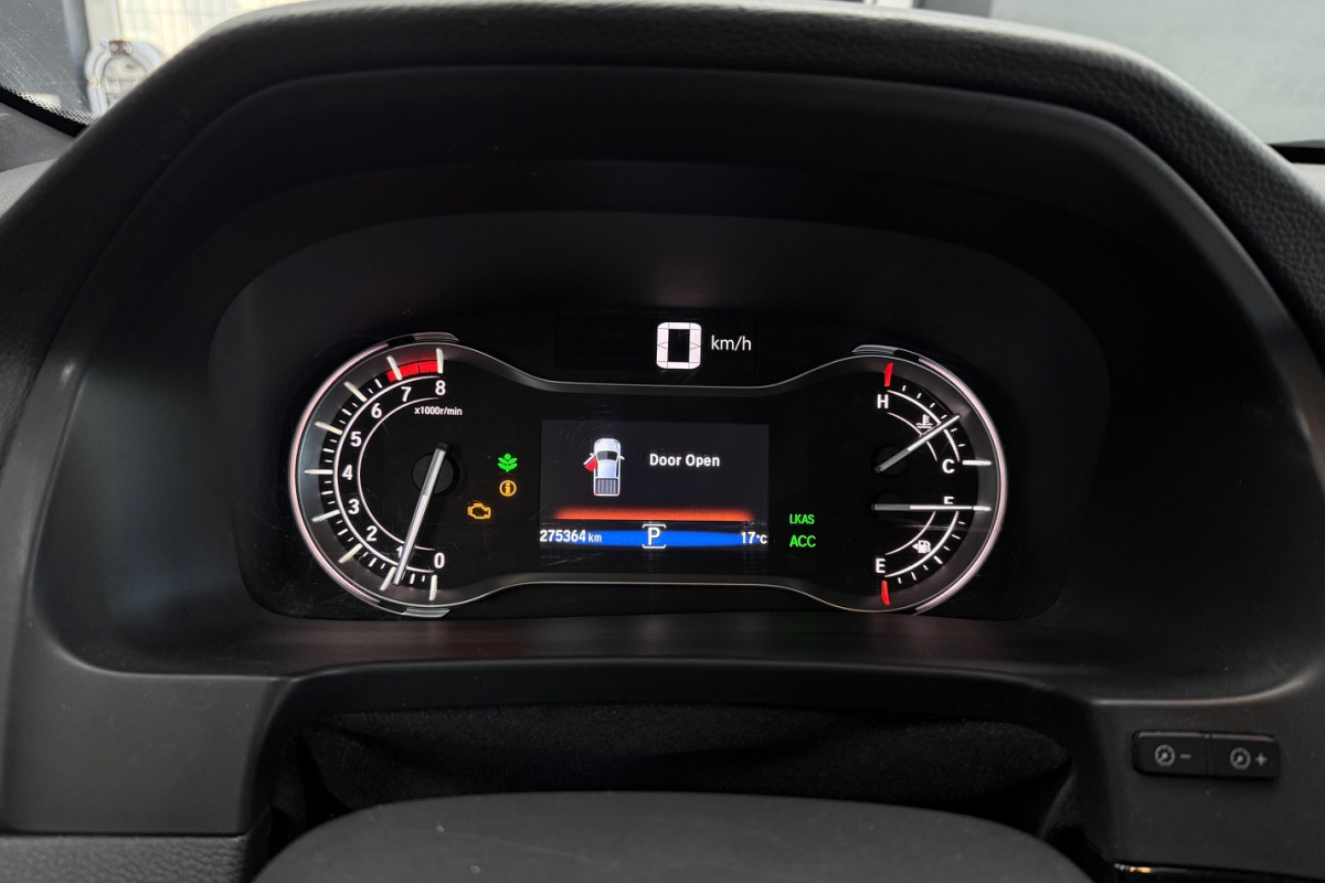 Ponuka vozidiel / Honda Ridgeline 3.5 V6 Black Edition - video Ponuka vozidiel / Honda Ridgeline 3.5 V6 Black Edition - video