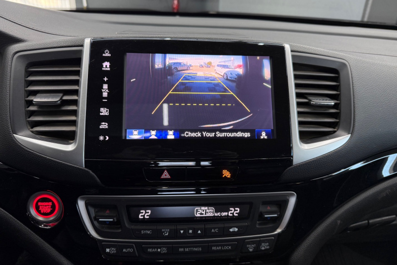  Ponuka vozidiel / Honda Ridgeline 3.5 V6 Black Edition - video