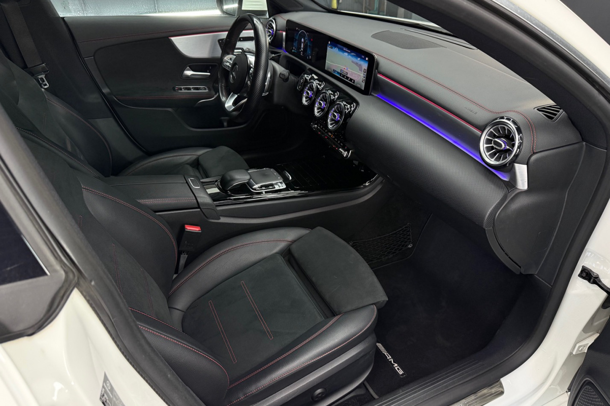 Ponuka vozidiel / Mercedes-Benz CLA Kupé 180 A/T - video Ponuka vozidiel / Mercedes-Benz CLA Kupé 180 A/T - video