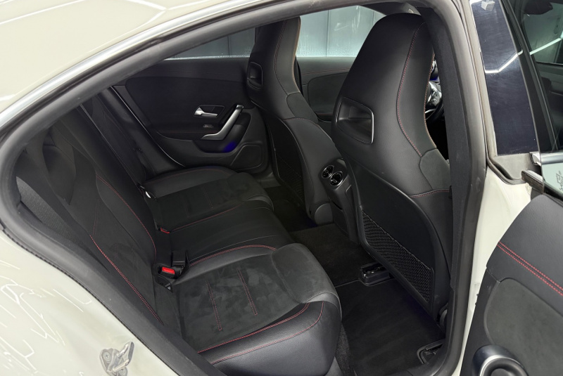 Ponuka vozidiel / Mercedes-Benz CLA Kupé 180 A/T - video Ponuka vozidiel / Mercedes-Benz CLA Kupé 180 A/T - video