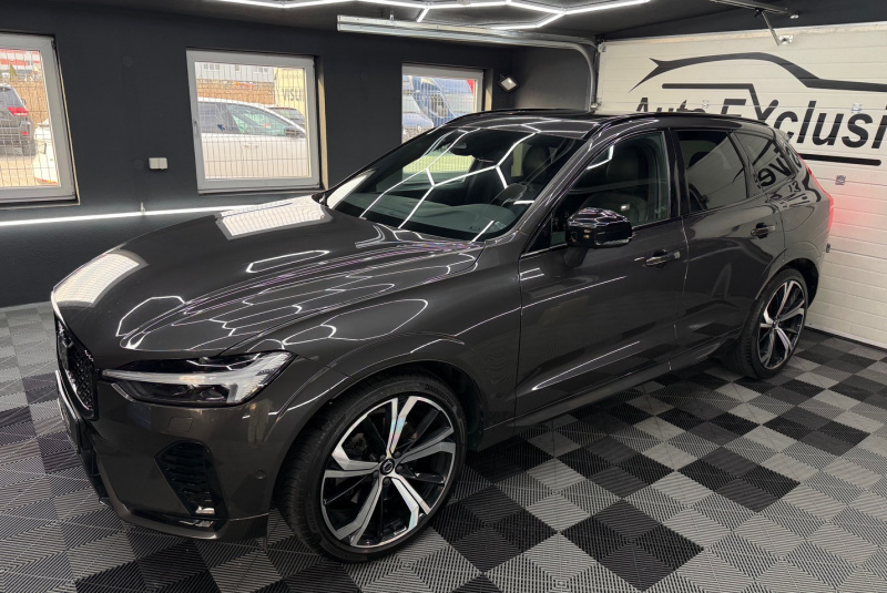  Ponuka vozidiel / Volvo XC60 2.0 B4 mHEV R-Design AWD A/T - video