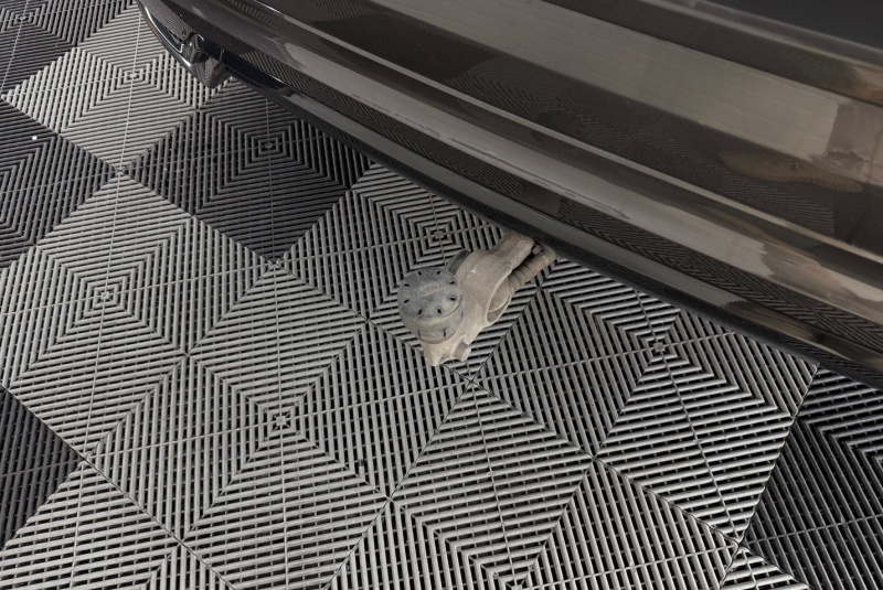  Ponuka vozidiel / Volvo XC60 2.0 B4 mHEV R-Design AWD A/T - video