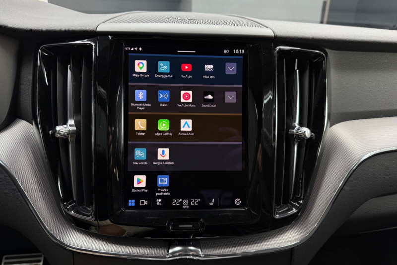 Ponuka vozidiel / Volvo XC60 2.0 B4 mHEV R-Design AWD A/T - video Ponuka vozidiel / Volvo XC60 2.0 B4 mHEV R-Design AWD A/T - video