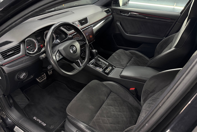 Ponuka vozidiel / Škoda Superb Combi 2.0 TDI Sportline DSG - video Ponuka vozidiel / Škoda Superb Combi 2.0 TDI Sportline DSG - video