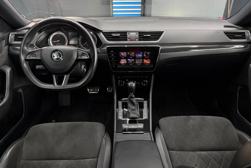 Ponuka vozidiel / Škoda Superb Combi 2.0 TDI Sportline DSG - video Ponuka vozidiel / Škoda Superb Combi 2.0 TDI Sportline DSG - video