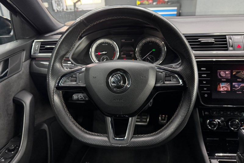  Ponuka vozidiel / Škoda Superb Combi 2.0 TDI Sportline DSG - video