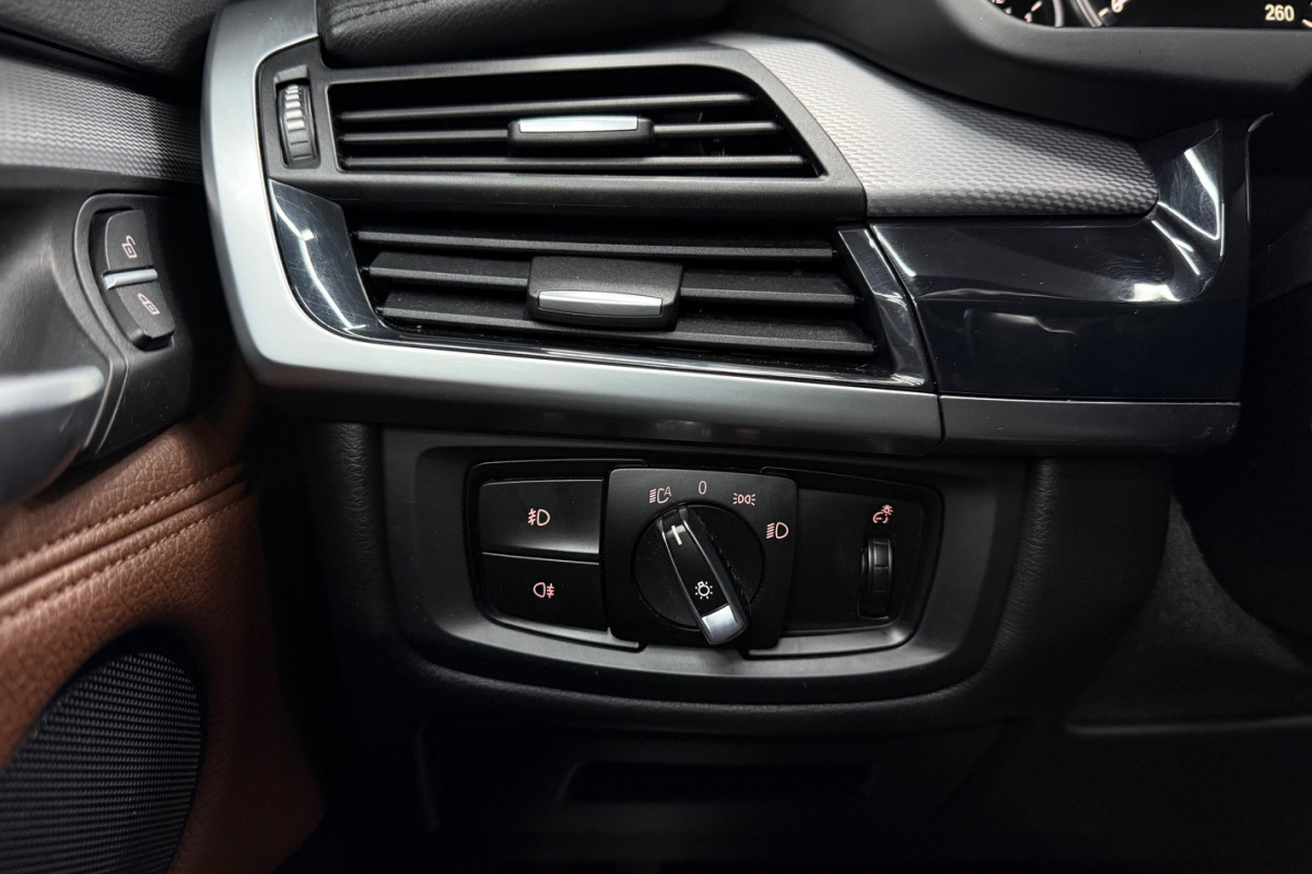 Ponuka vozidiel / BMW X6 xDrive 30d Standard A/T - video Ponuka vozidiel / BMW X6 xDrive 30d Standard A/T - video