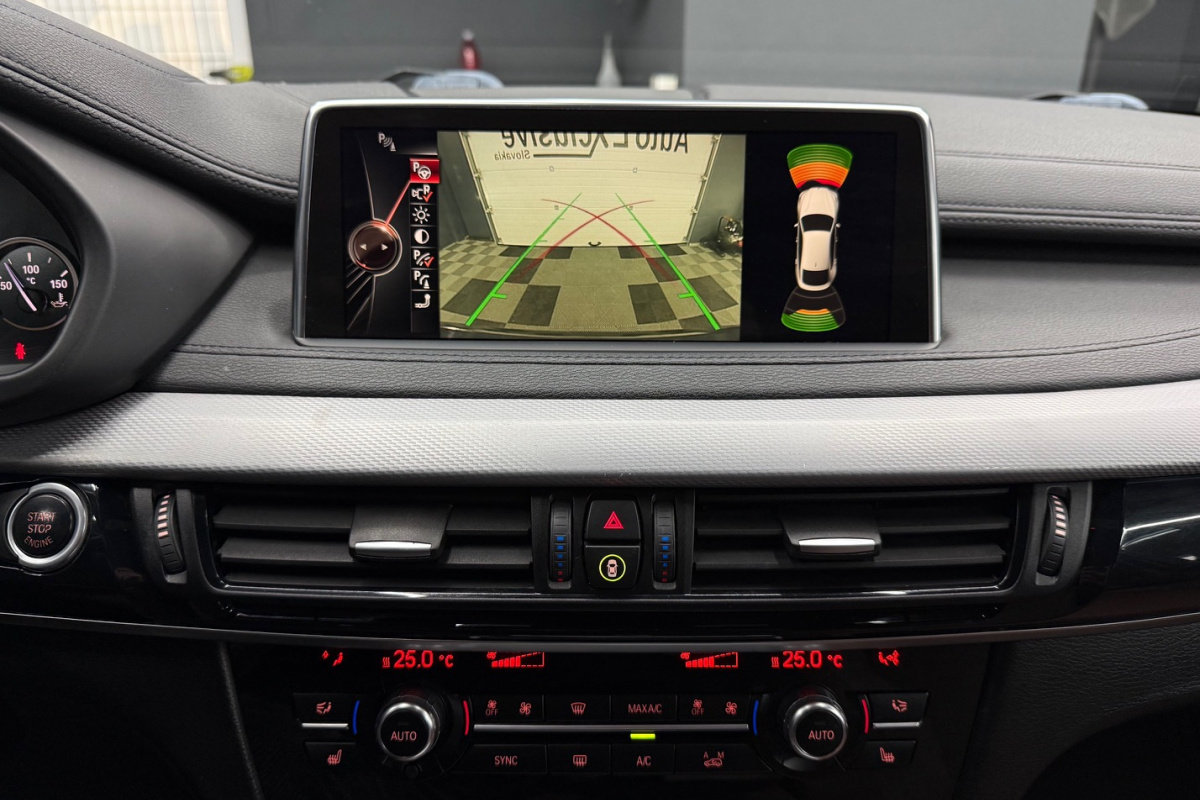 Ponuka vozidiel / BMW X6 xDrive 30d Standard A/T - video