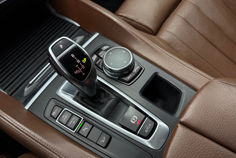 Ponuka vozidiel / BMW X6 xDrive 30d Standard A/T - video Ponuka vozidiel / BMW X6 xDrive 30d Standard A/T - video