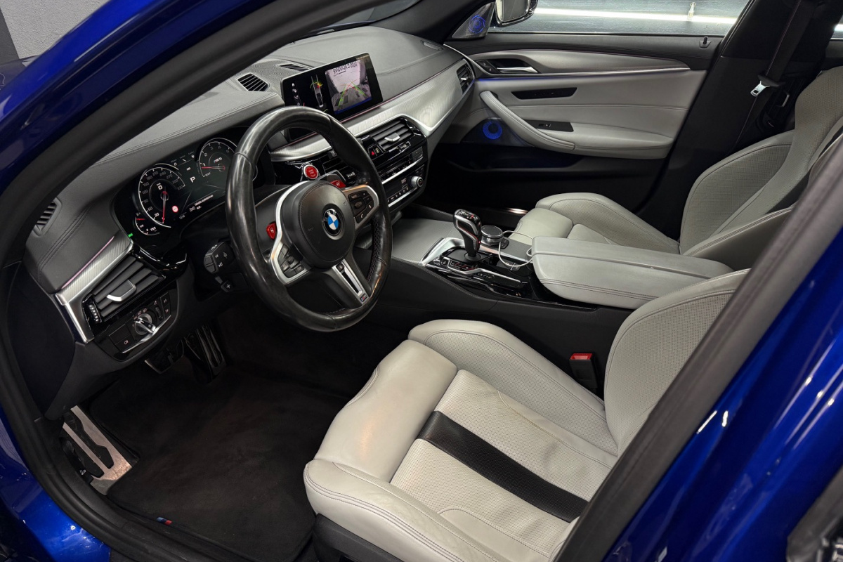 Ponuka vozidiel / BMW M5 COMPETITION - AKRAPOVIČ - KERAMICKÉ BRZDY - CARBON - video