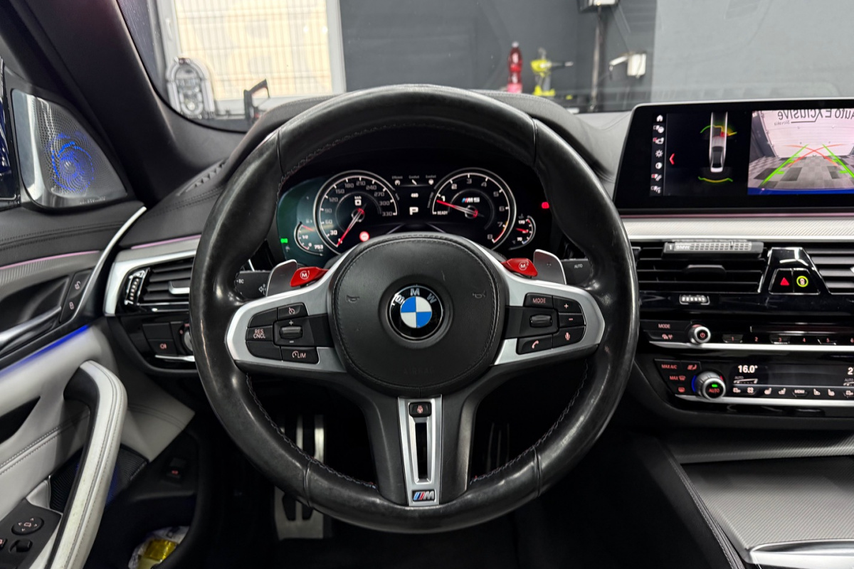 Ponuka vozidiel / BMW M5 COMPETITION - AKRAPOVIČ - KERAMICKÉ BRZDY - CARBON - video