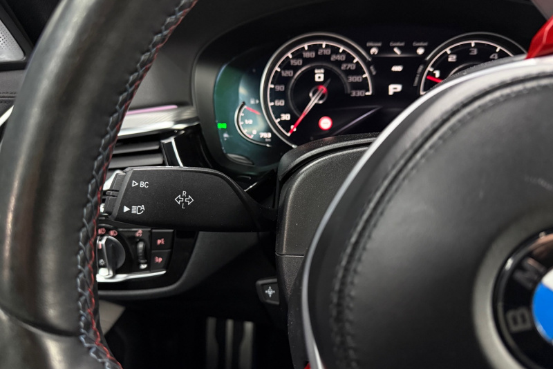  Ponuka vozidiel / BMW M5 COMPETITION - AKRAPOVIČ - KERAMICKÉ BRZDY - CARBON - video