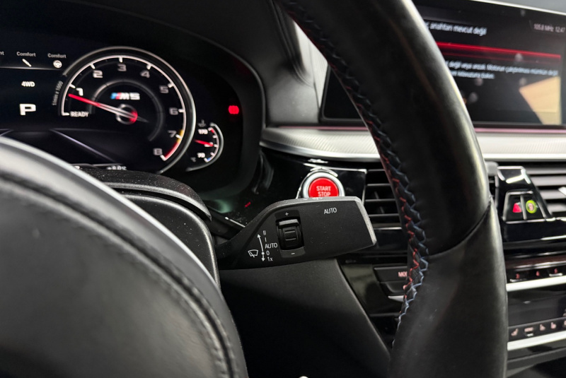  Ponuka vozidiel / BMW M5 COMPETITION - AKRAPOVIČ - KERAMICKÉ BRZDY - CARBON - video