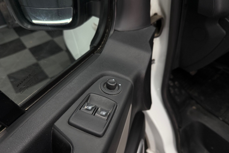 Ponuka vozidiel / Renault Trafic 1.6 - video Ponuka vozidiel / Renault Trafic 1.6 - video