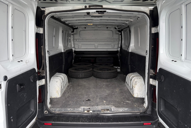 Ponuka vozidiel / Renault Trafic 1.6 - video Ponuka vozidiel / Renault Trafic 1.6 - video