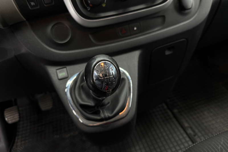 Ponuka vozidiel / Renault Trafic 1.6 - video Ponuka vozidiel / Renault Trafic 1.6 - video