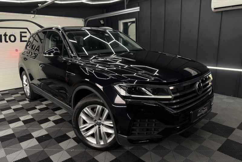  Ponuka vozidiel / Volkswagen Touareg 3.0 V6 TDI SCR Elegance 4Motion Tiptronic - video