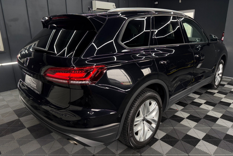  Ponuka vozidiel / Volkswagen Touareg 3.0 V6 TDI SCR Elegance 4Motion Tiptronic - video