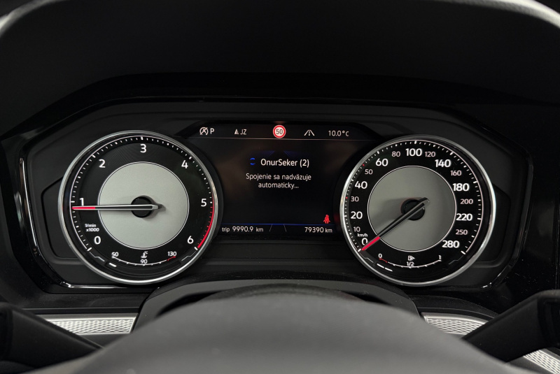 Ponuka vozidiel / Volkswagen Touareg 3.0 V6 TDI SCR Elegance 4Motion Tiptronic - video Ponuka vozidiel / Volkswagen Touareg 3.0 V6 TDI SCR Elegance 4Motion Tiptronic - video