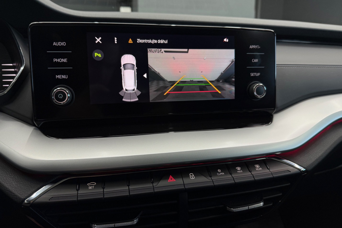 Ponuka vozidiel / Škoda Octavia Combi 1.0 TSI e-TEC Style DSG - video