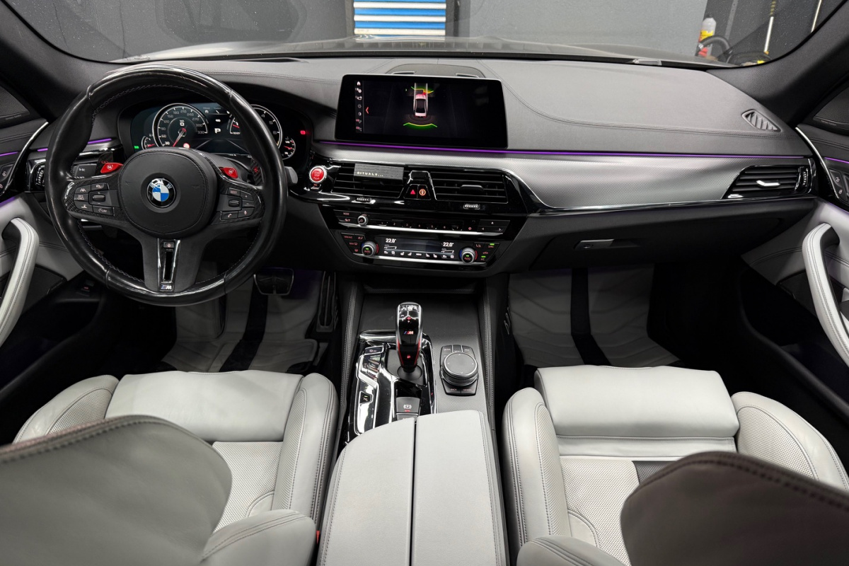 Ponuka vozidiel / BMW M5 4.4 V8 xDrive Remus - video Ponuka vozidiel / BMW M5 4.4 V8 xDrive Remus - video