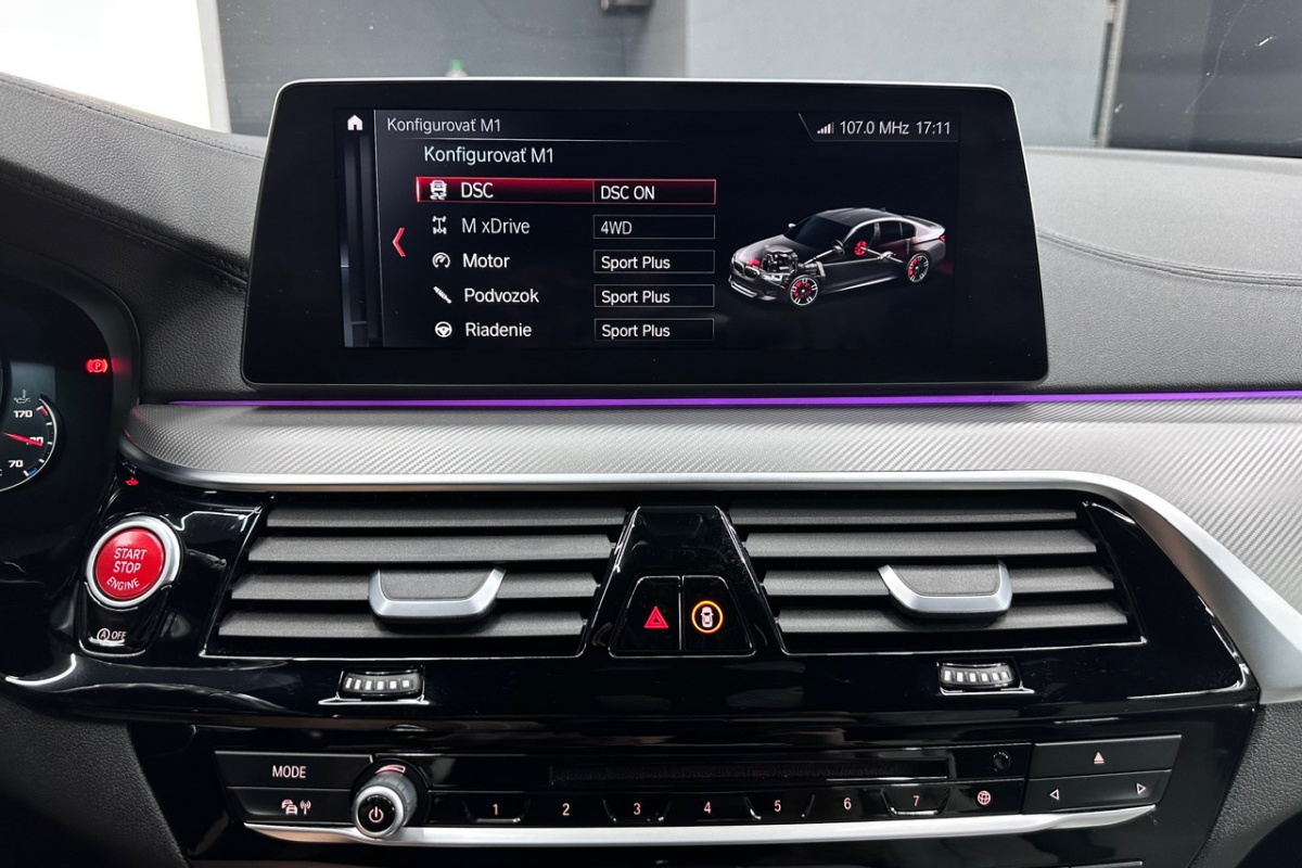 Ponuka vozidiel / BMW M5 4.4 V8 xDrive Remus - video