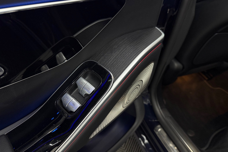  Ponuka vozidiel / Mercedes-Benz S trieda Sedan 350 d 4MATIC A/T - video