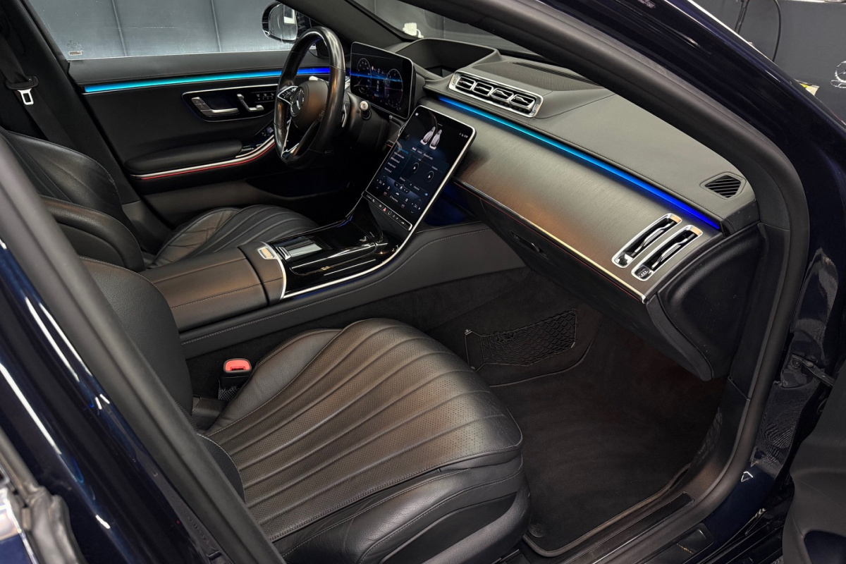 Ponuka vozidiel / Mercedes-Benz S trieda Sedan 350 d 4MATIC A/T - video