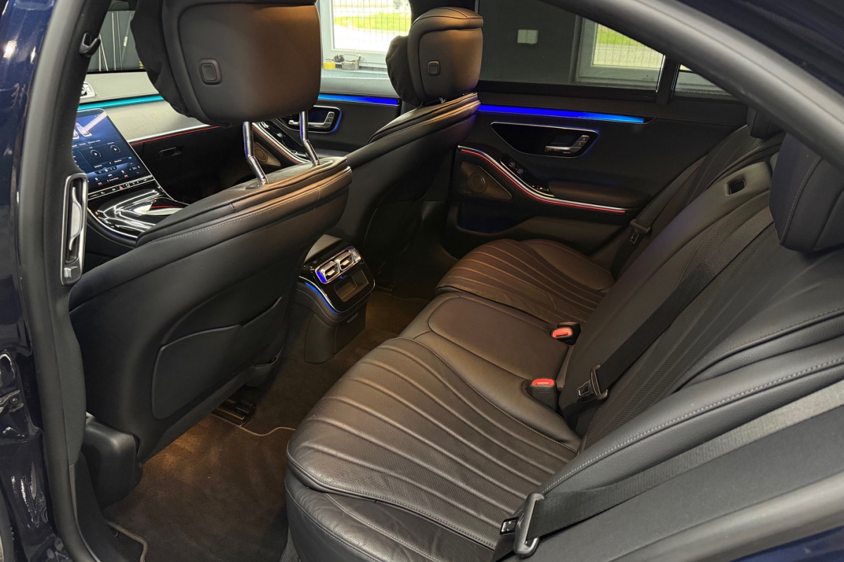 Ponuka vozidiel / Mercedes-Benz S trieda Sedan 350 d 4MATIC A/T - video