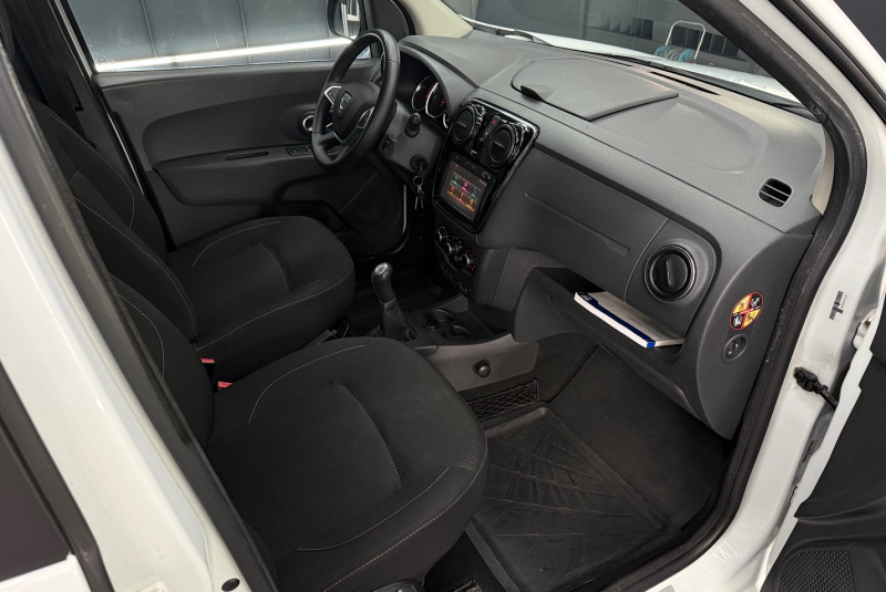  Ponuka vozidiel / Dacia Lodgy 1.6 SCe Access - video
