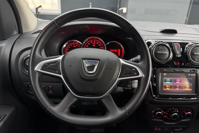 Ponuka vozidiel / Dacia Lodgy 1.6 SCe Access - video Ponuka vozidiel / Dacia Lodgy 1.6 SCe Access - video