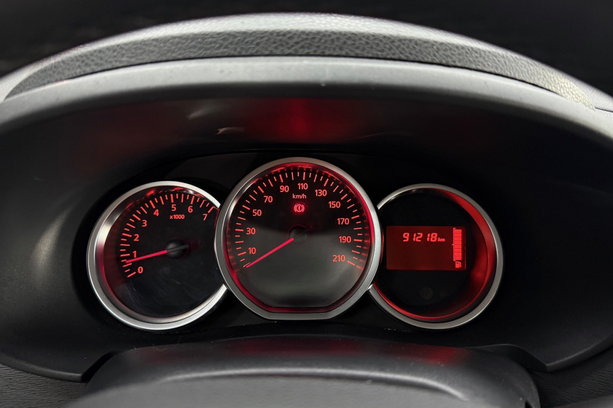 Ponuka vozidiel / Dacia Lodgy 1.6 SCe Access - video Ponuka vozidiel / Dacia Lodgy 1.6 SCe Access - video