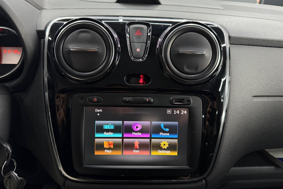 Ponuka vozidiel / Dacia Lodgy 1.6 SCe Access - video