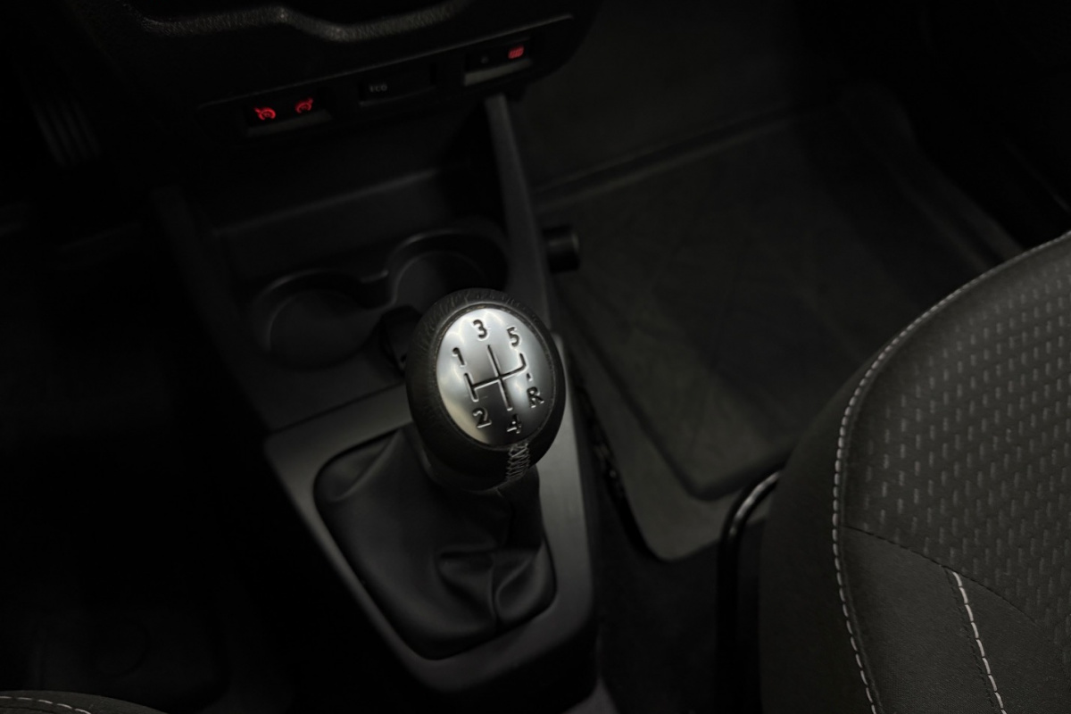 Ponuka vozidiel / Dacia Lodgy 1.6 SCe Access - video Ponuka vozidiel / Dacia Lodgy 1.6 SCe Access - video