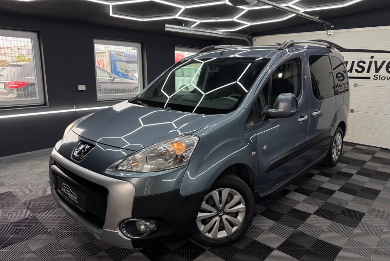 Ponuka vozidiel / Peugeot Partner Tepee 1.6 HDi FAP 92k Happy Family - video Ponuka vozidiel / Peugeot Partner Tepee 1.6 HDi FAP 92k Happy Family - video