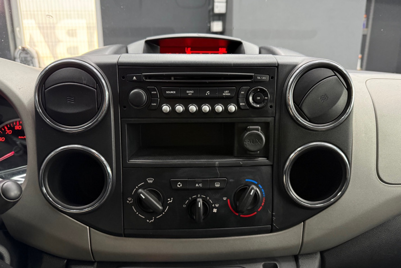  Ponuka vozidiel / Peugeot Partner Tepee 1.6 HDi FAP 92k Happy Family - video