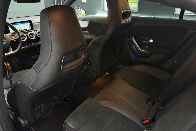 Ponuka vozidiel / Mercedes-Benz CLA Shooting Brake 220 AMG Line - video Ponuka vozidiel / Mercedes-Benz CLA Shooting Brake 220 AMG Line - video