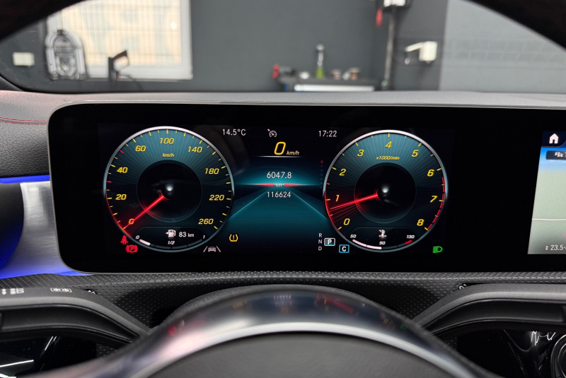 Ponuka vozidiel / Mercedes-Benz CLA Shooting Brake 220 AMG Line - video Ponuka vozidiel / Mercedes-Benz CLA Shooting Brake 220 AMG Line - video